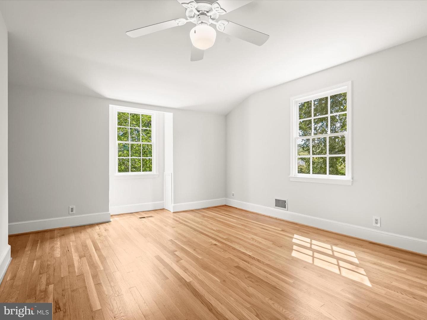 6302 Broad Branch Road photo 38