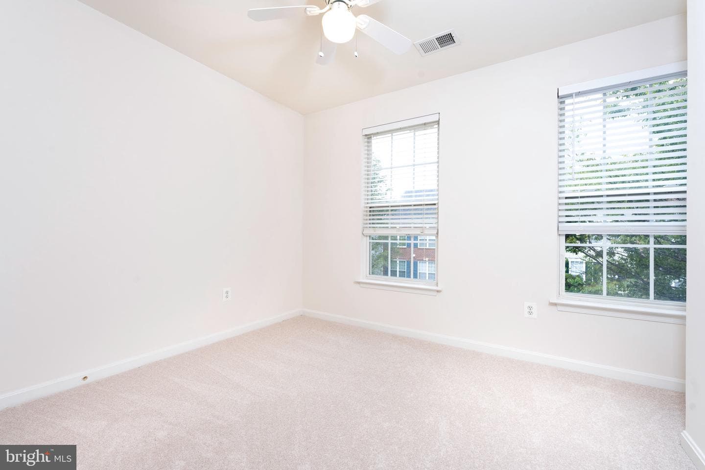 13613 Harvest Glen Way photo 21