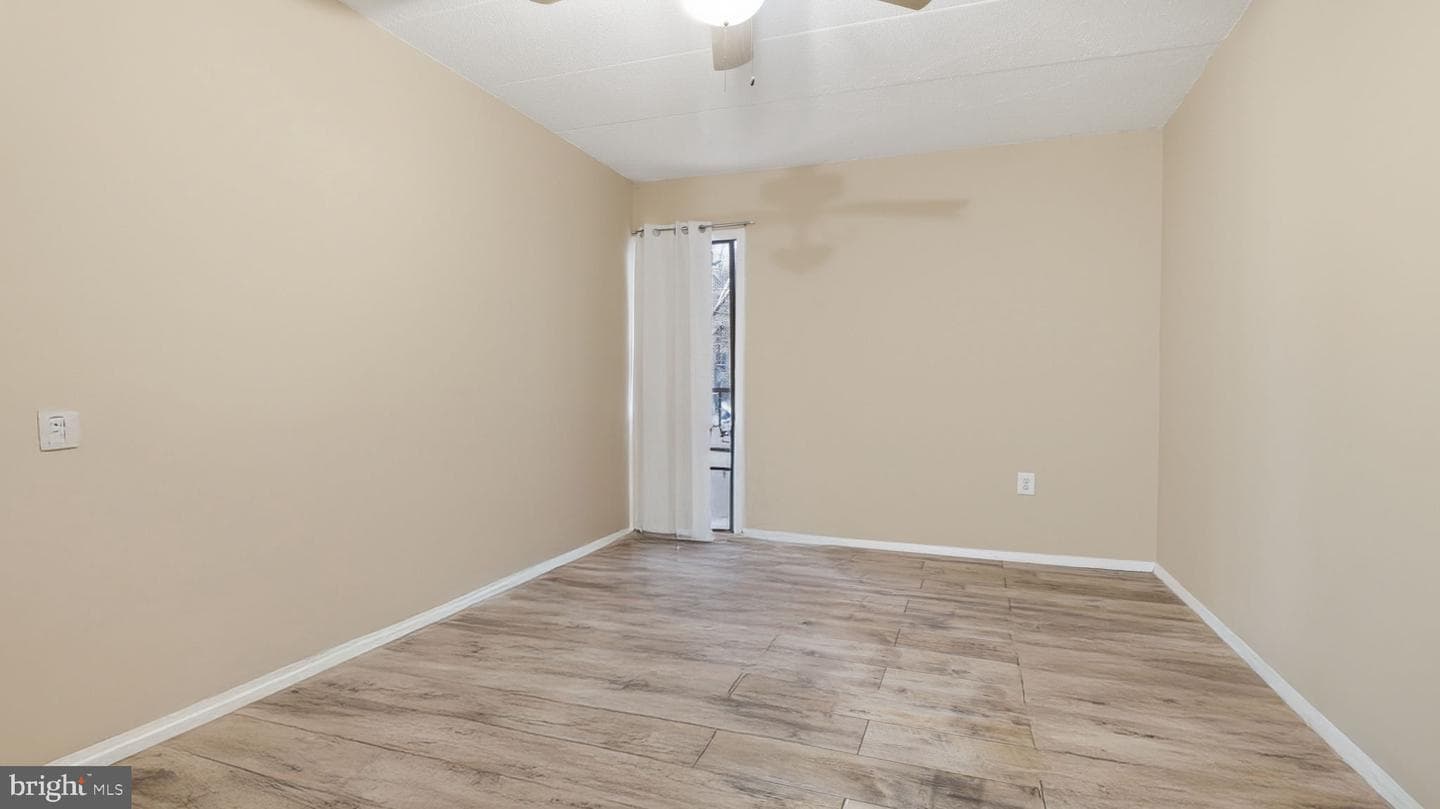 3301 Hewitt Avenue #204 photo 19