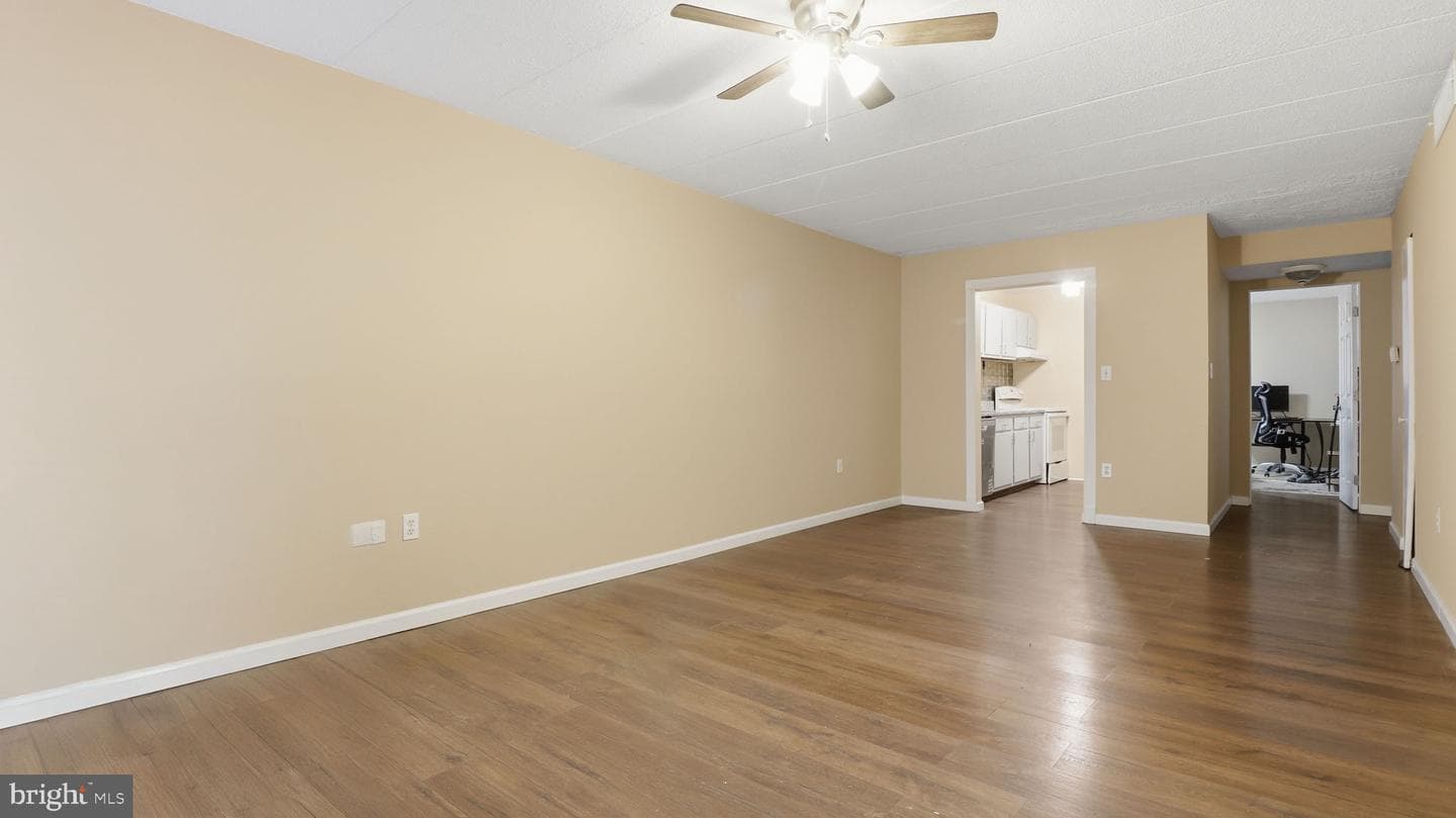 3301 Hewitt Avenue #204 photo 3