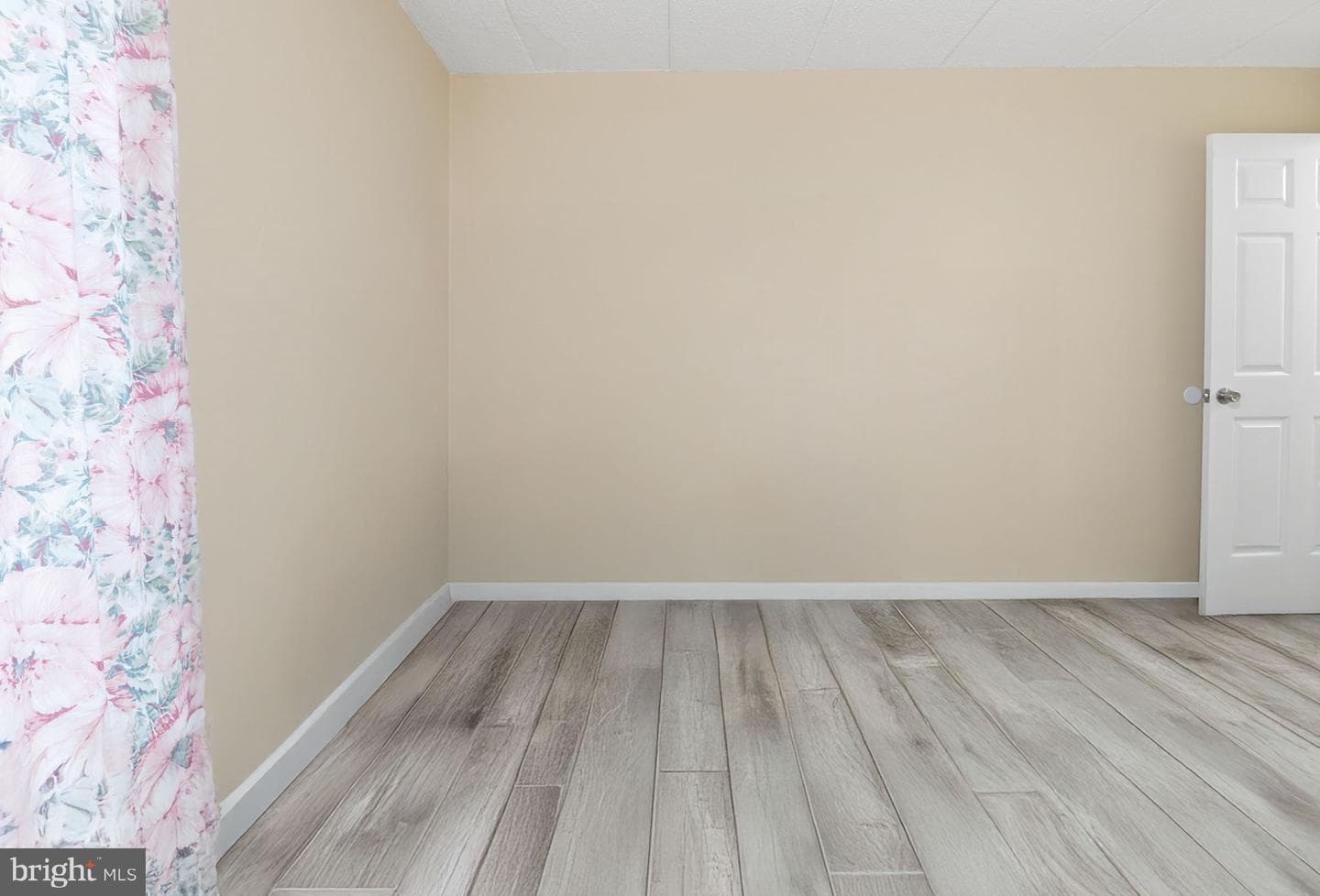 3301 Hewitt Avenue #204 photo 32