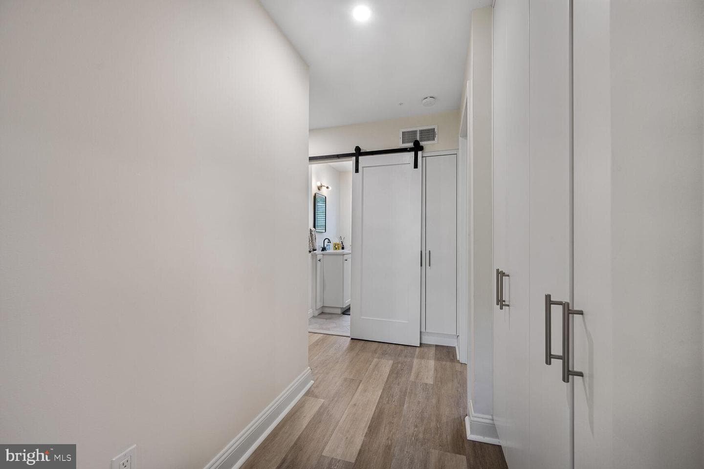 2527 Holman Avenue #2514 photo 13