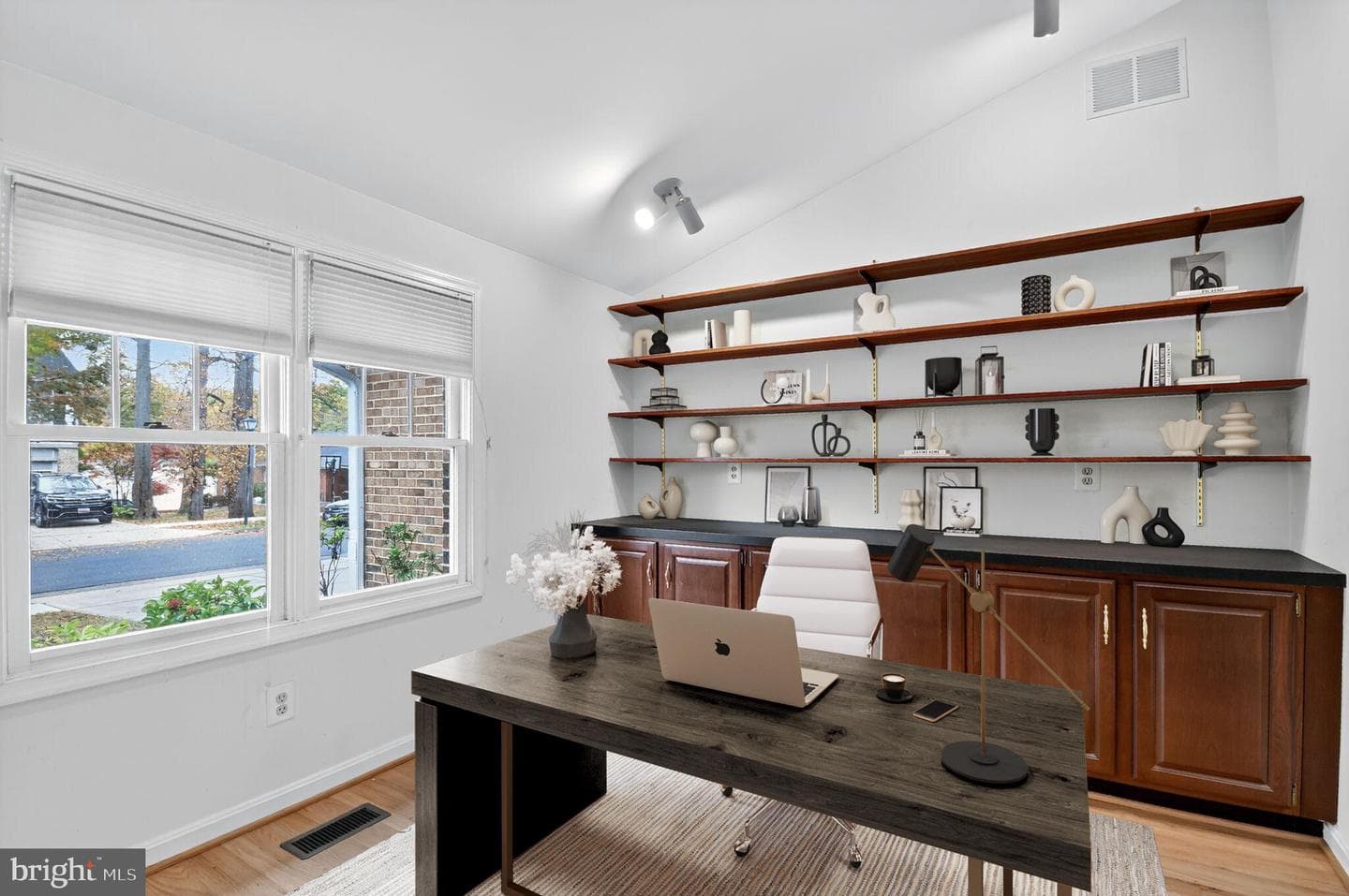 11902 Bernard Drive photo 22