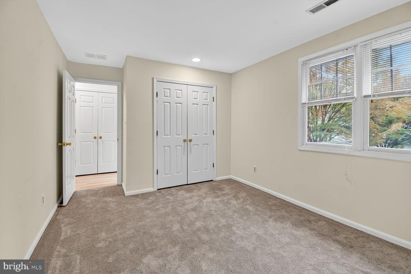 11902 Bernard Drive photo 29