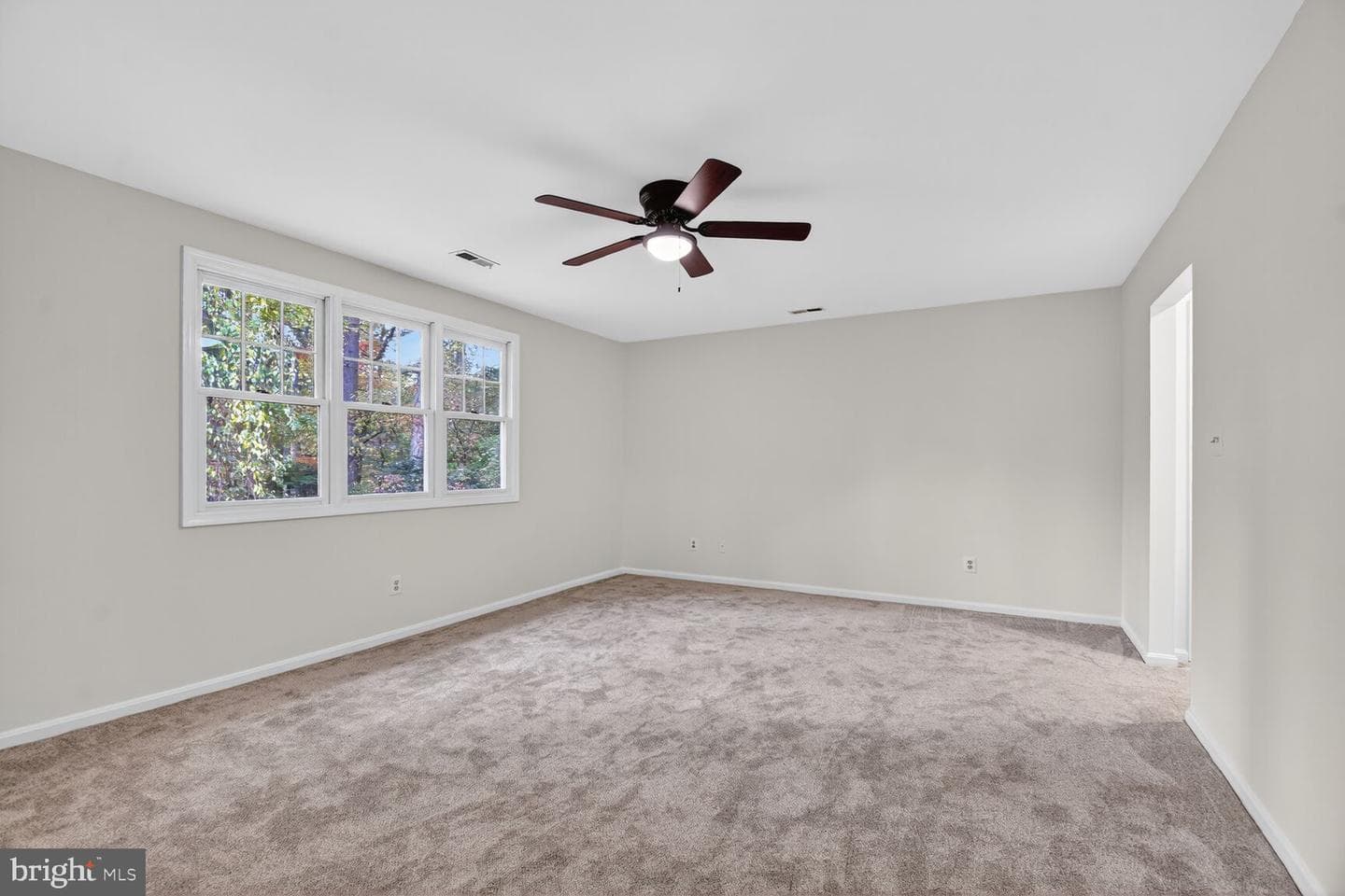 11902 Bernard Drive photo 33