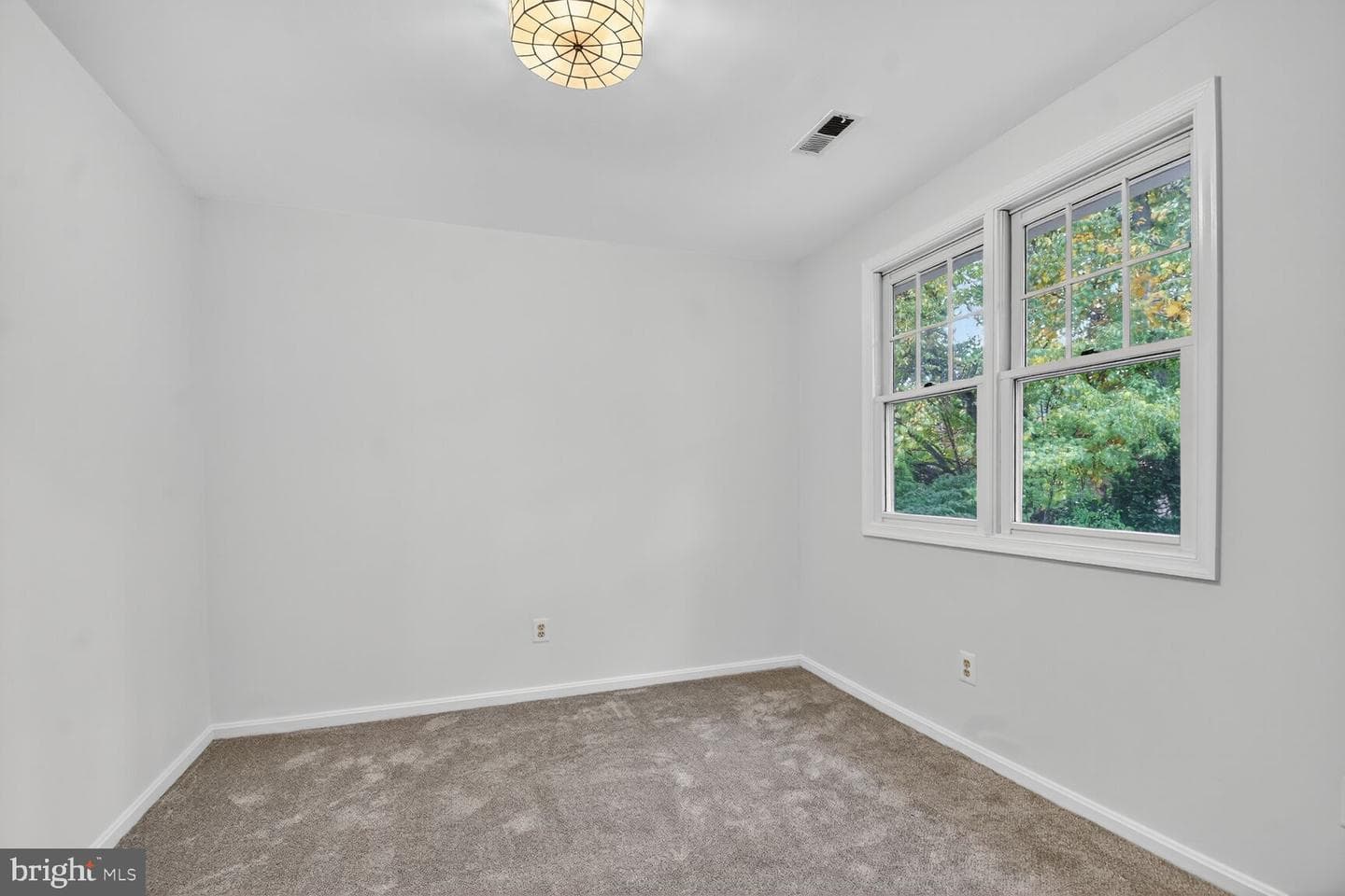 11902 Bernard Drive photo 35