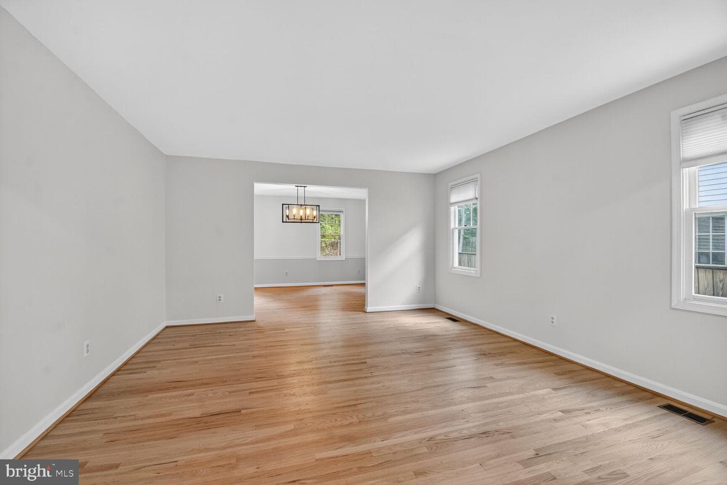 11902 Bernard Drive photo 5