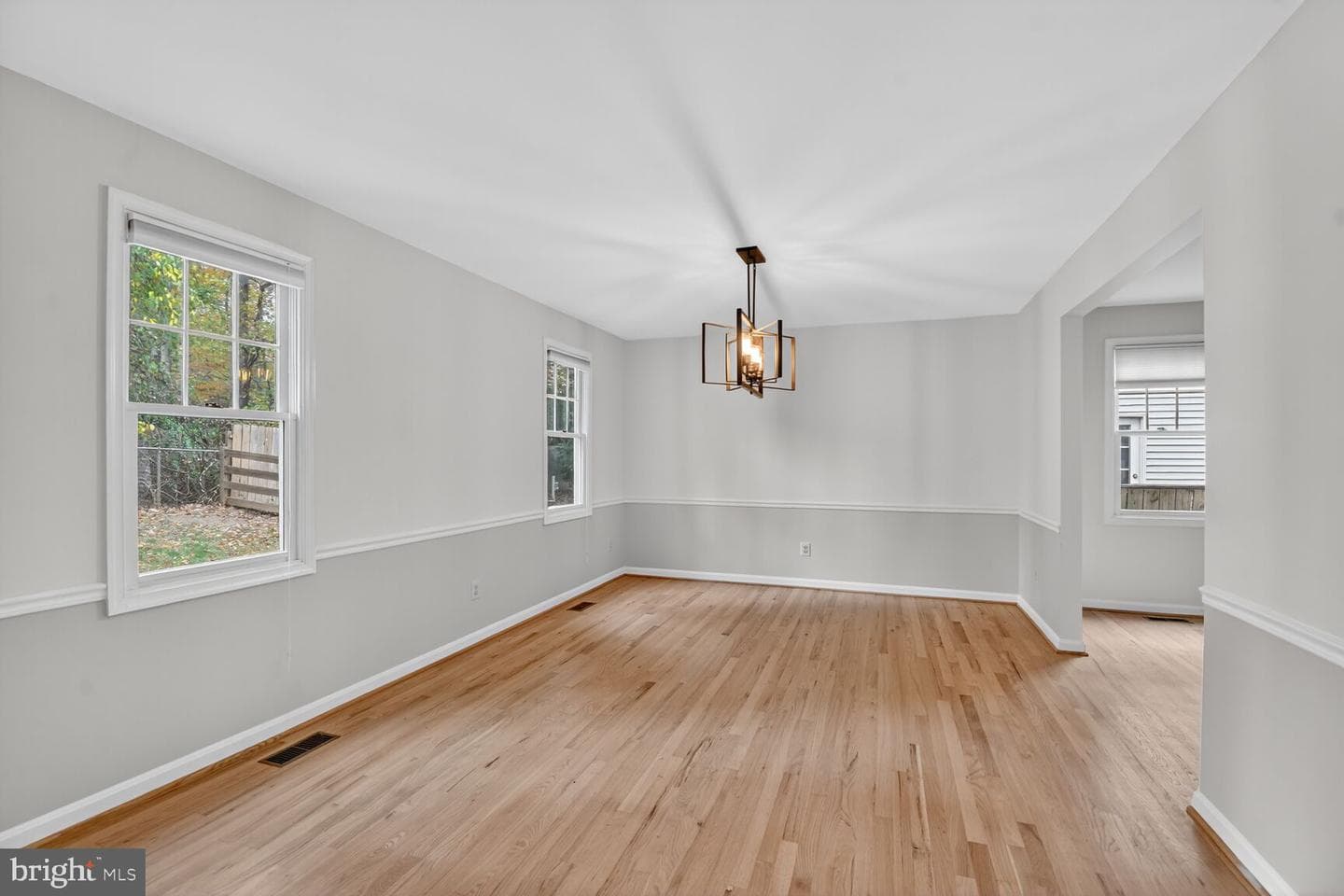 11902 Bernard Drive photo 9