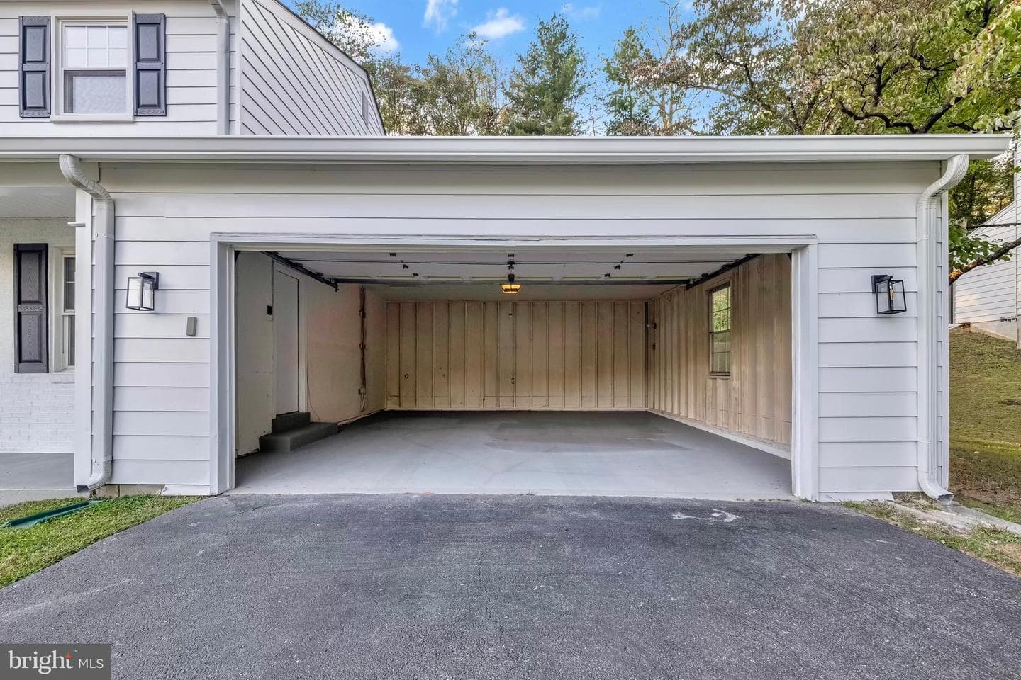 17724 Garrett Drive photo 13