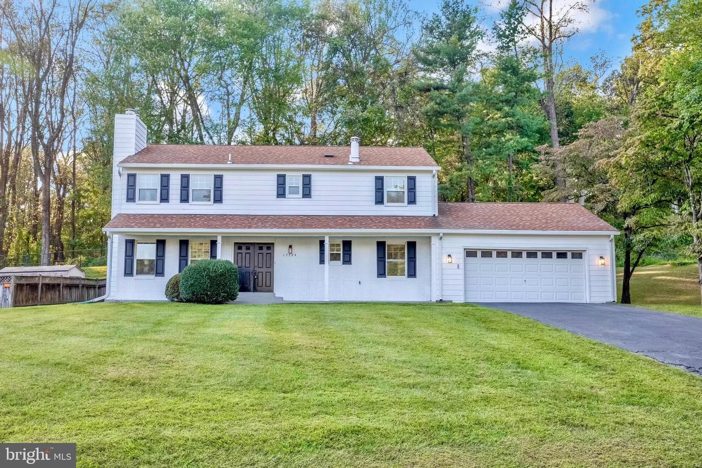 17724 Garrett Drive photo 2