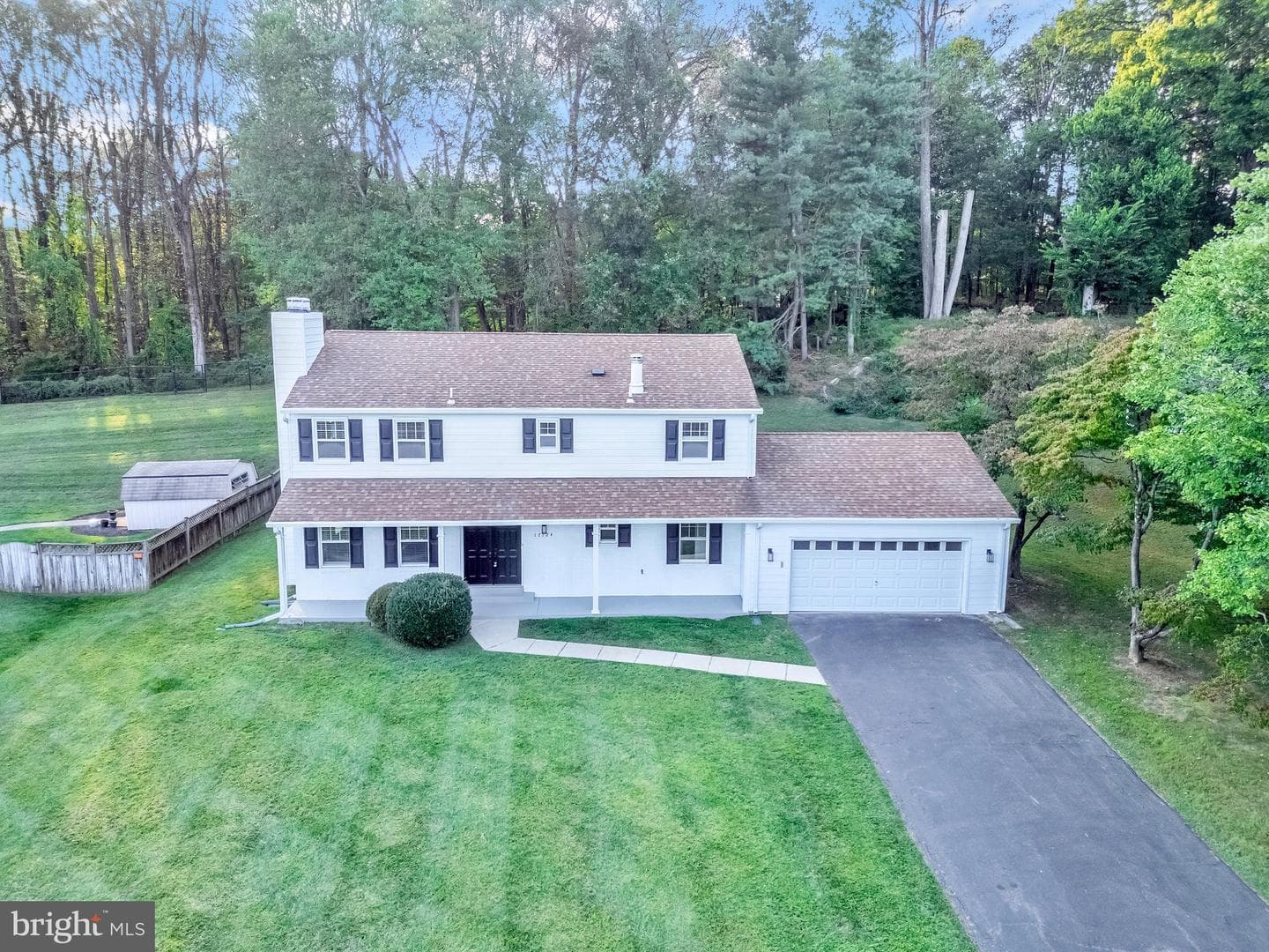 17724 Garrett Drive photo 3