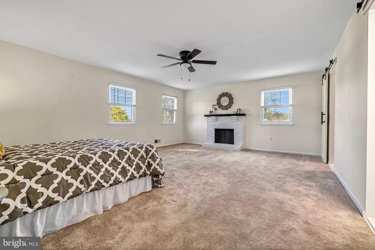 17724 Garrett Drive photo 37