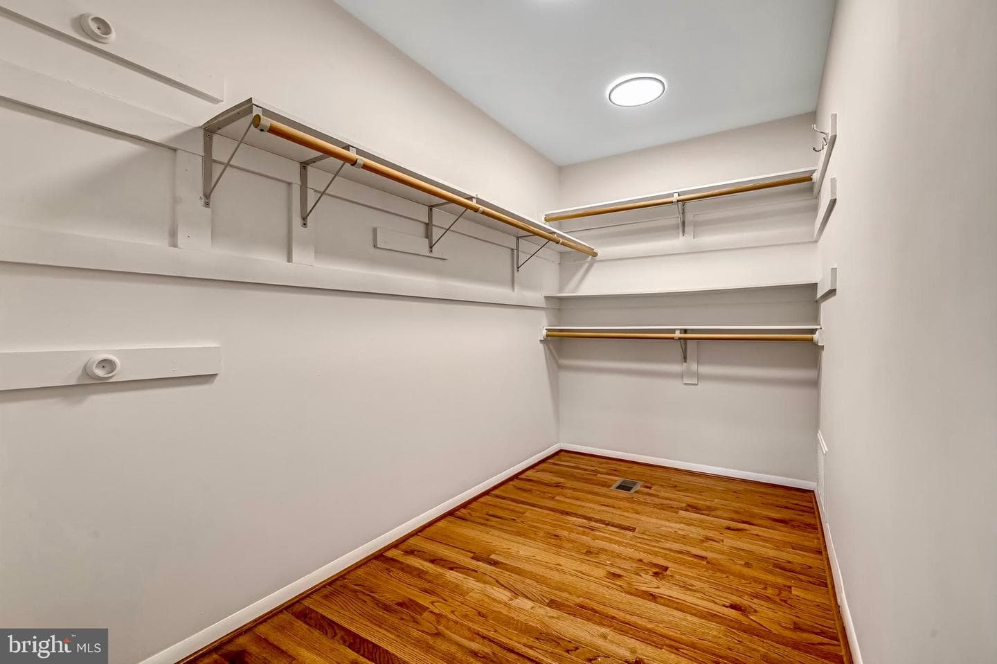 17724 Garrett Drive photo 46