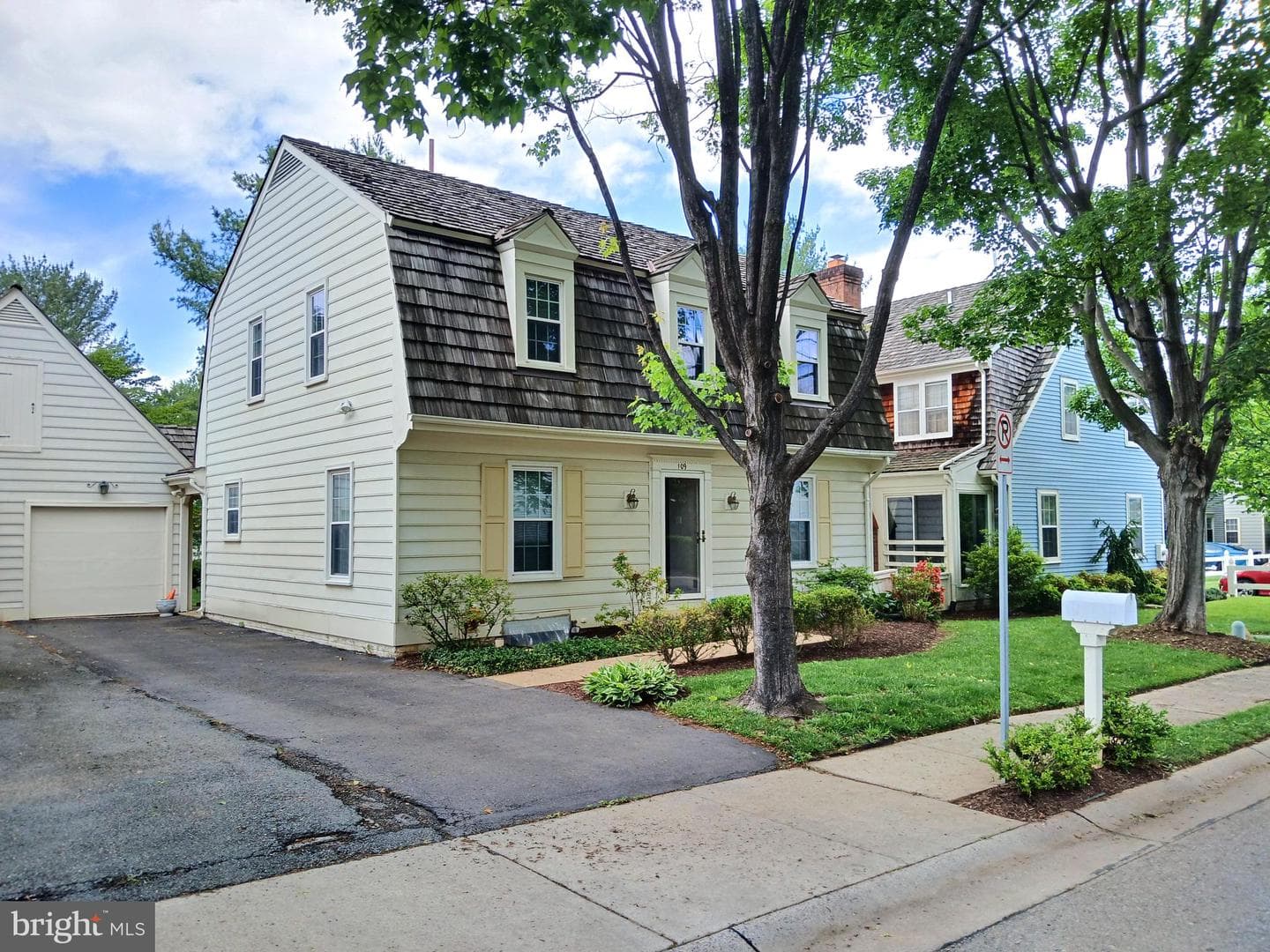 109 Linden Hall Lane photo 1