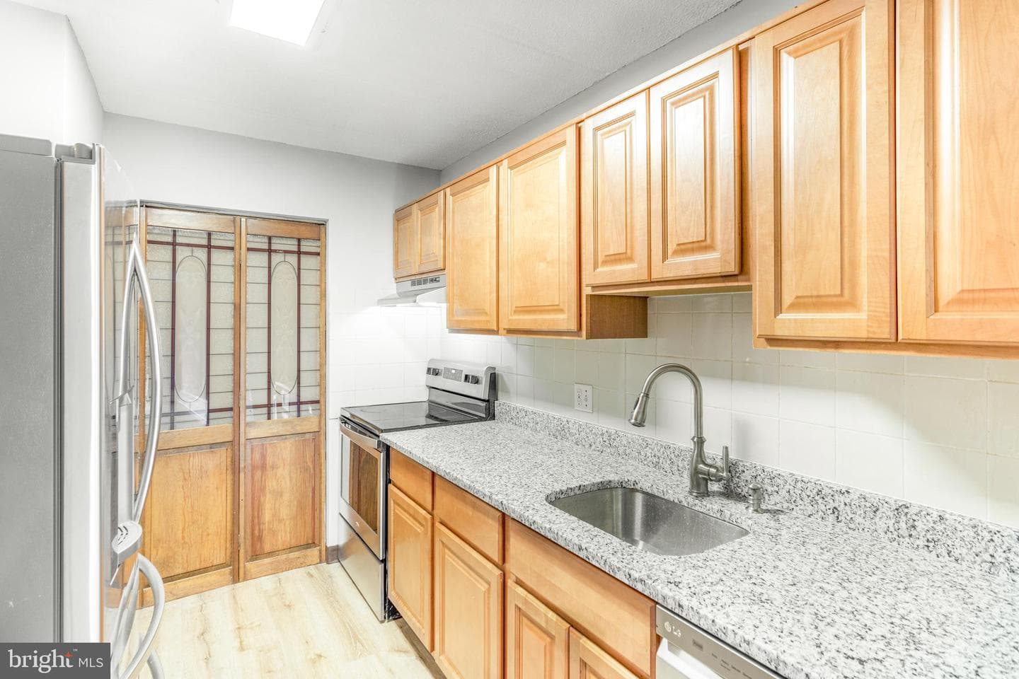 3301 Hewitt Avenue #205 photo 7