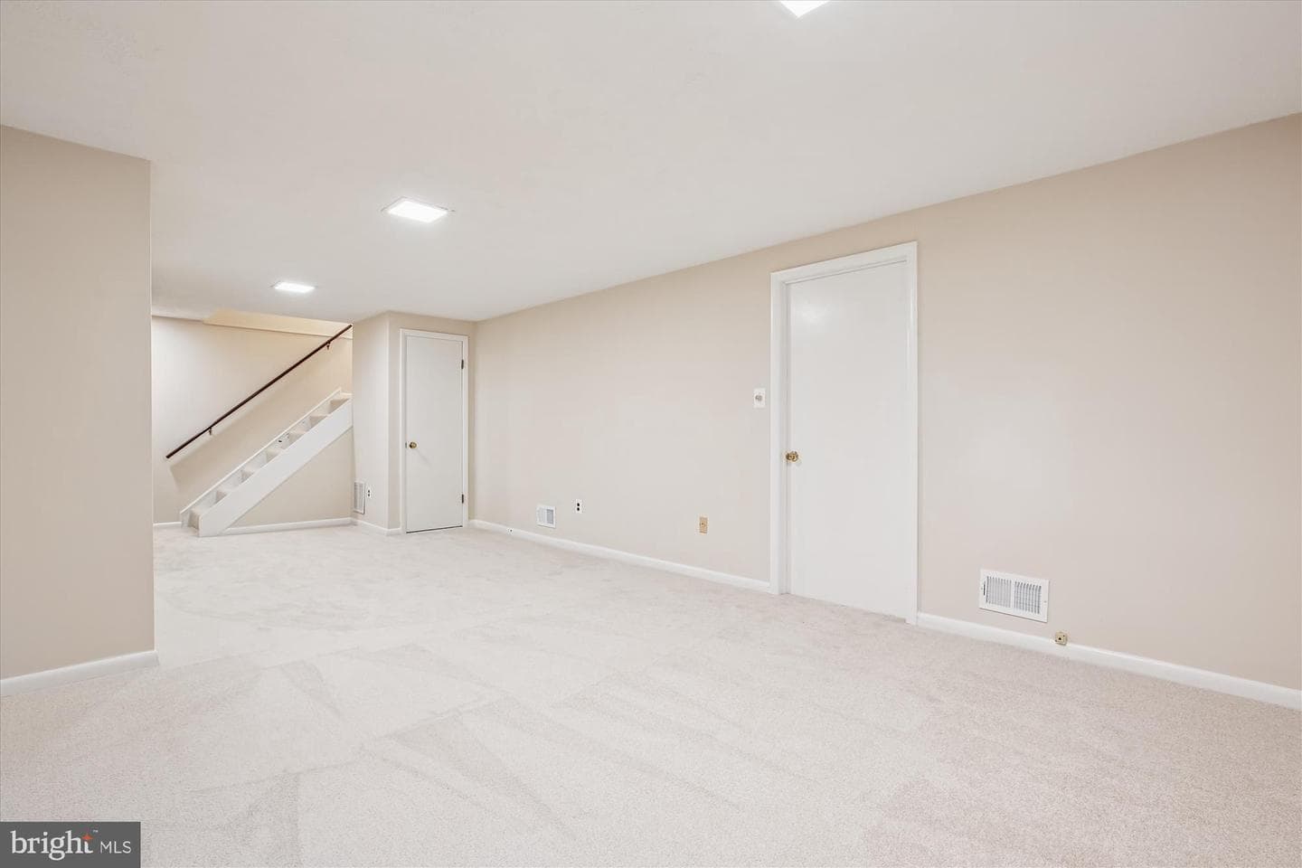 16800 Baederwood Lane photo 31