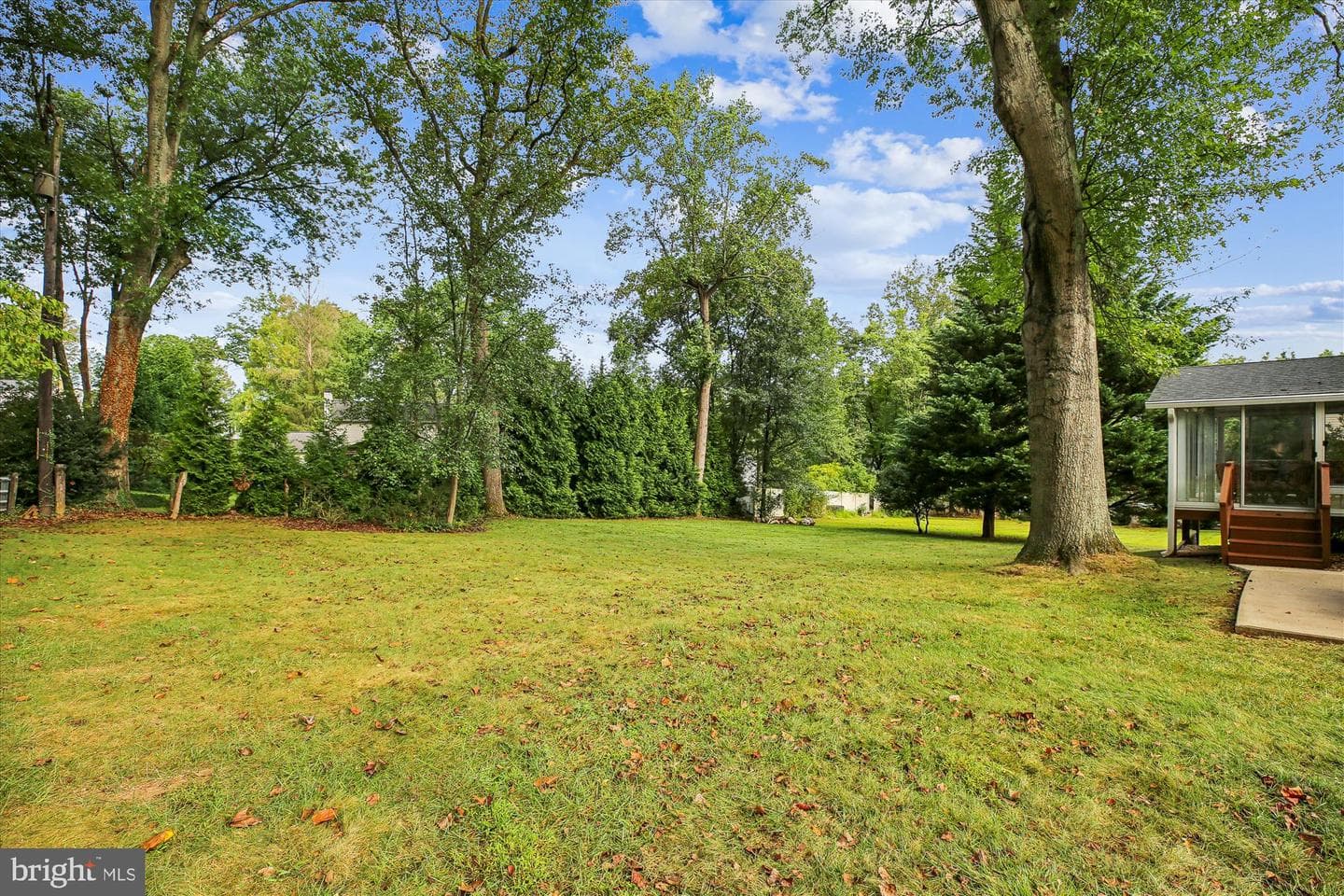 16800 Baederwood Lane photo 4