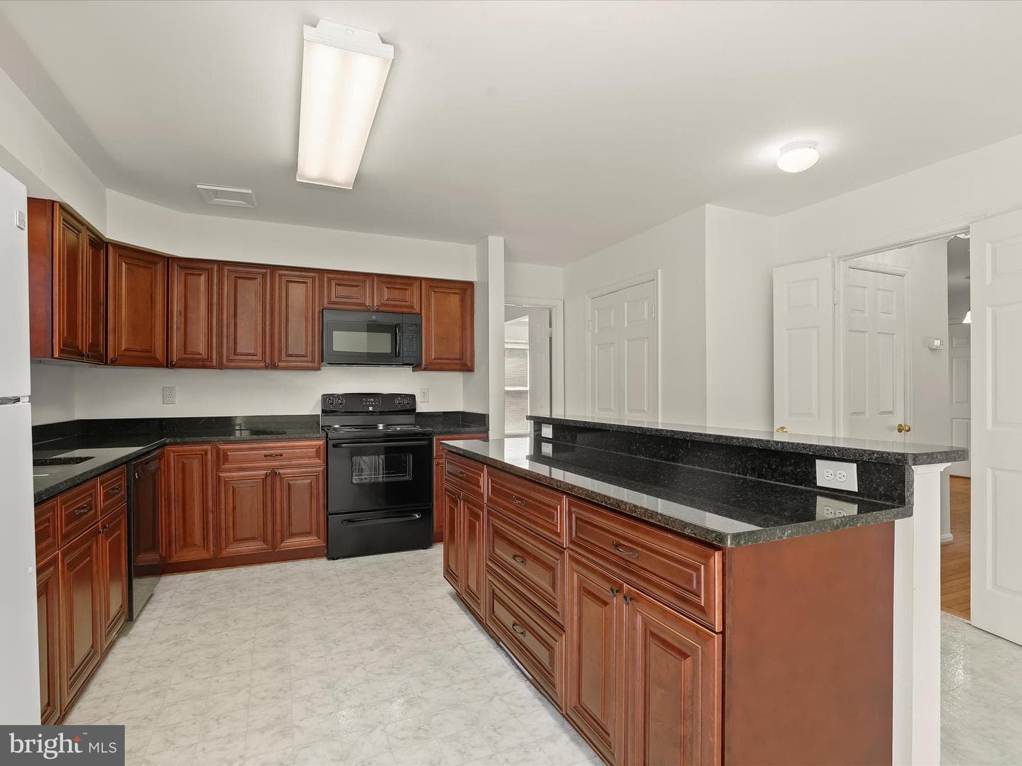 14709 Harvest Lane photo 11