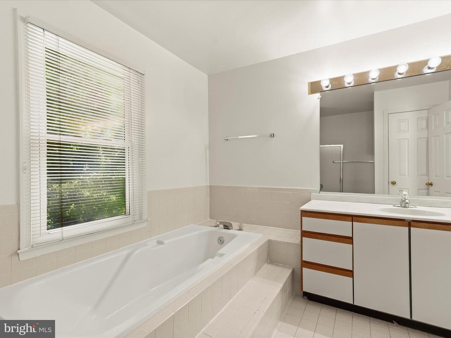 14709 Harvest Lane photo 28