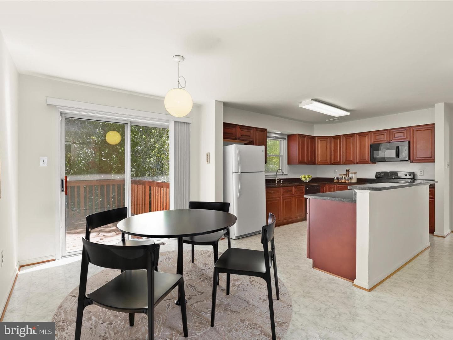 14709 Harvest Lane photo 9