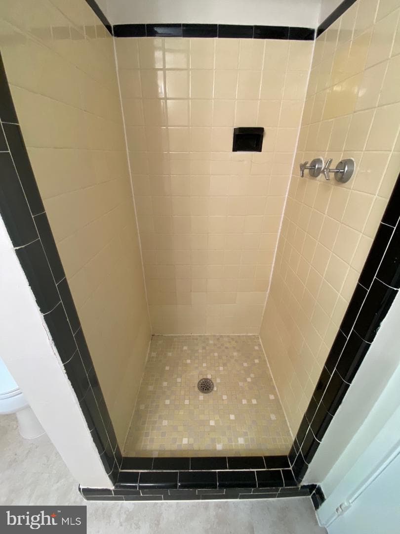 12704 Bushey Drive photo 11