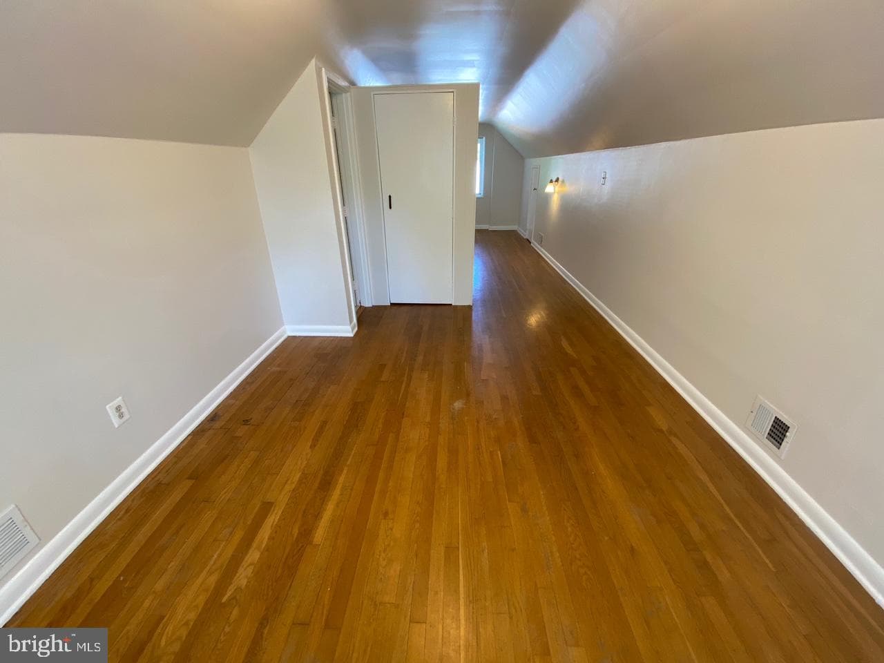 12704 Bushey Drive photo 14