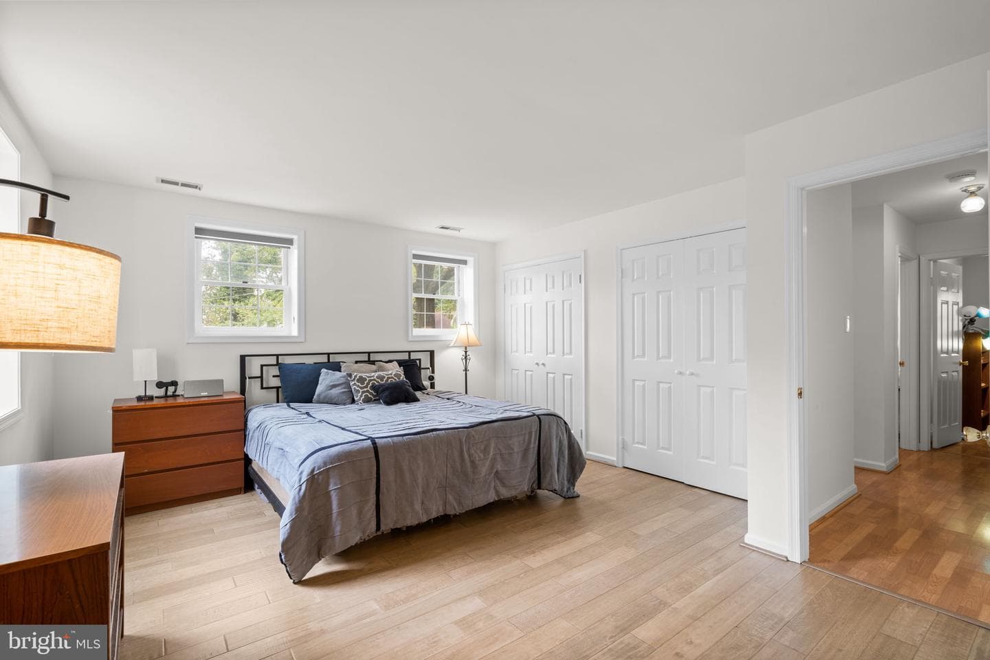 48 Oswego Avenue photo 22