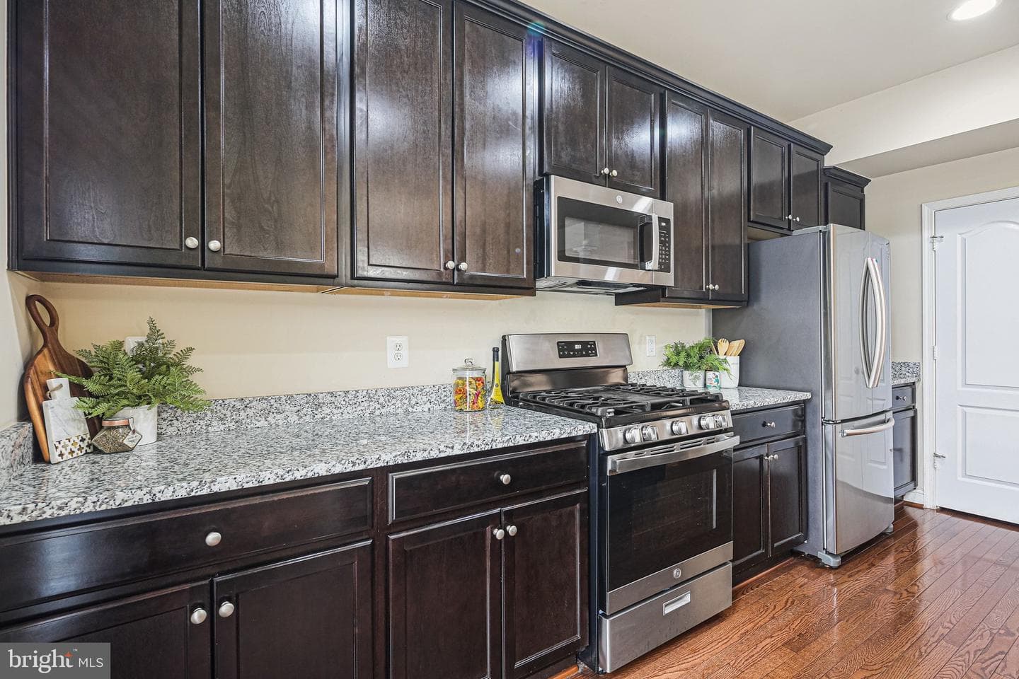 12553 Horseshoe Bend Circle photo 12
