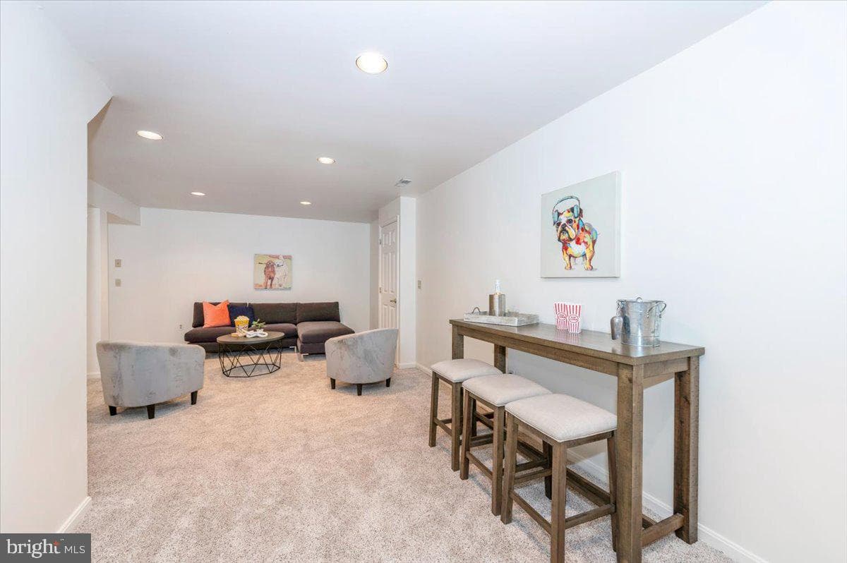 10 Megans Court photo 32