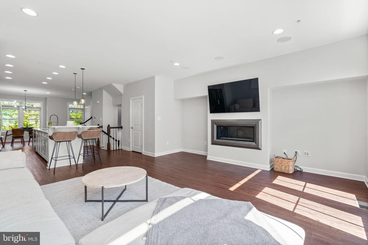414 Hydrangea Place photo 10