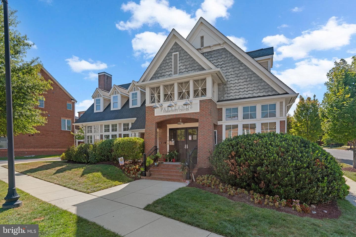 414 Hydrangea Place photo 39