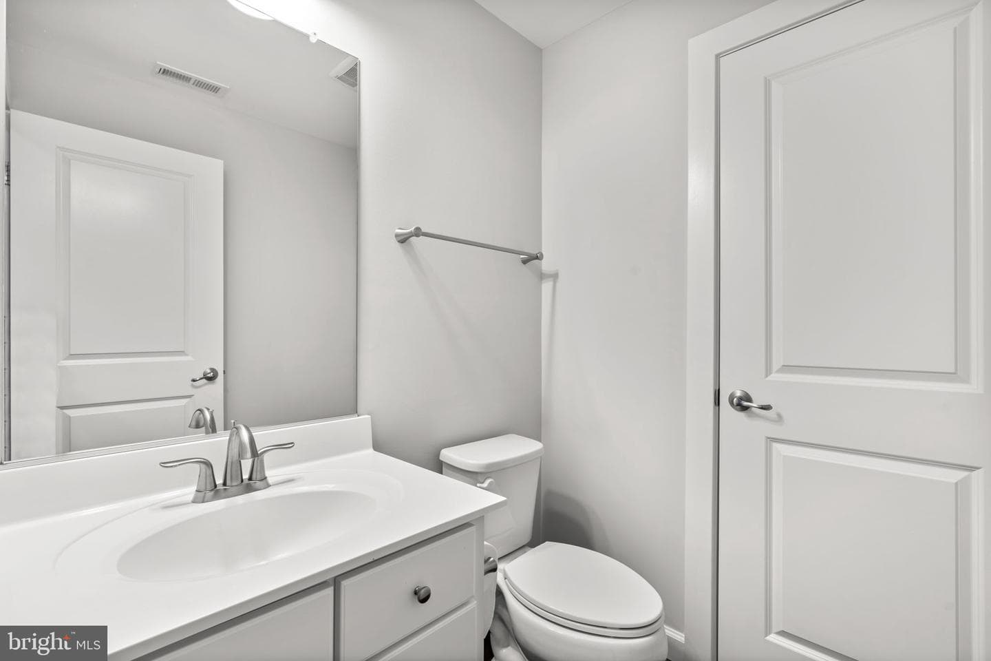414 Hydrangea Place photo 4