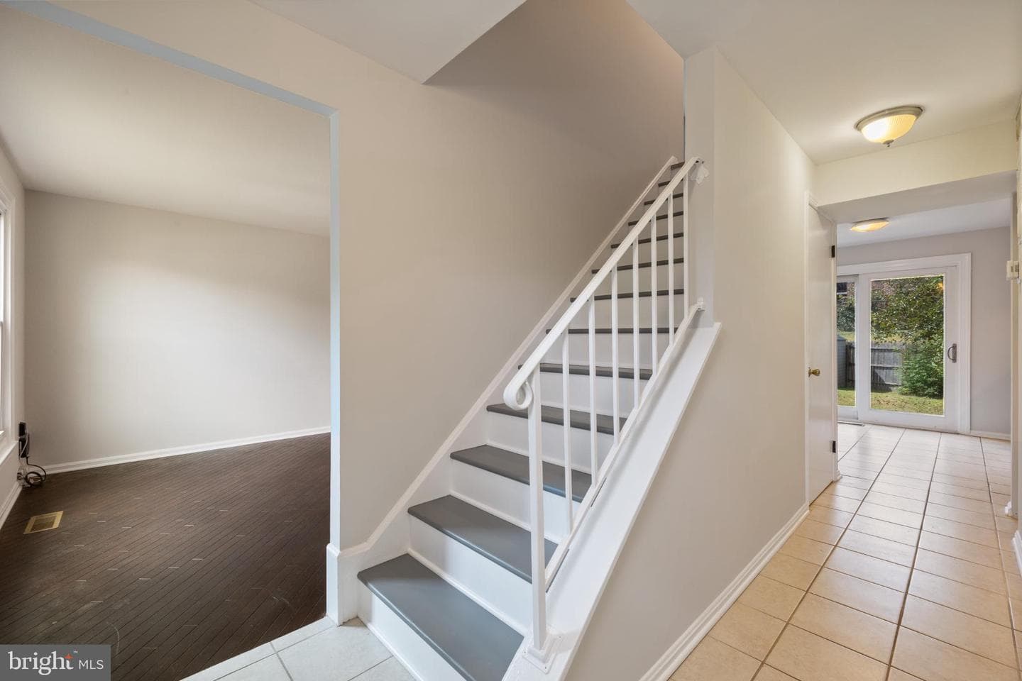 29 Metz Court photo 7