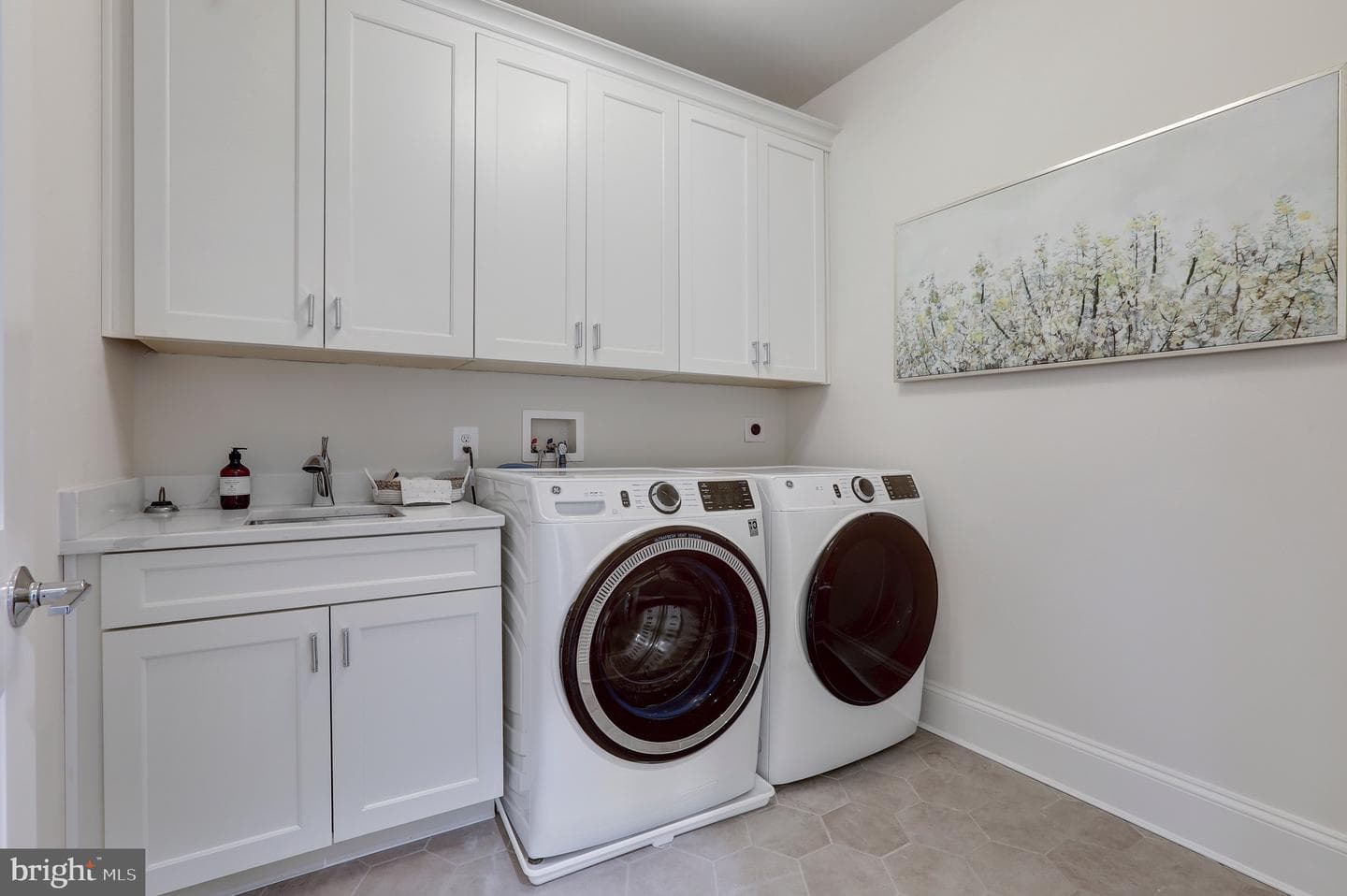 4714 Essex Avenue photo 32