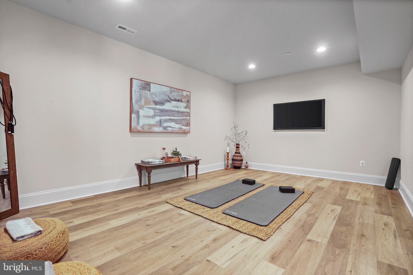 4714 Essex Avenue photo 34