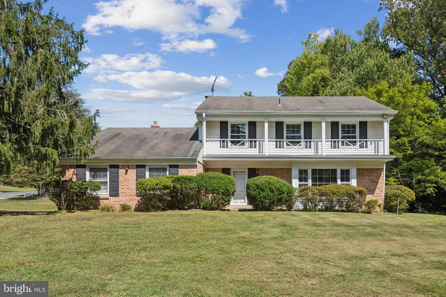 10701 Pebble Brook Lane photo 1