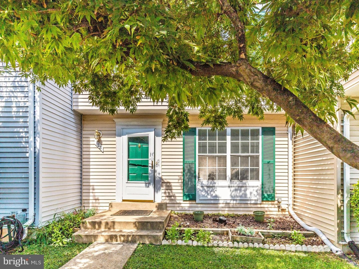 108 Bowsprit Court