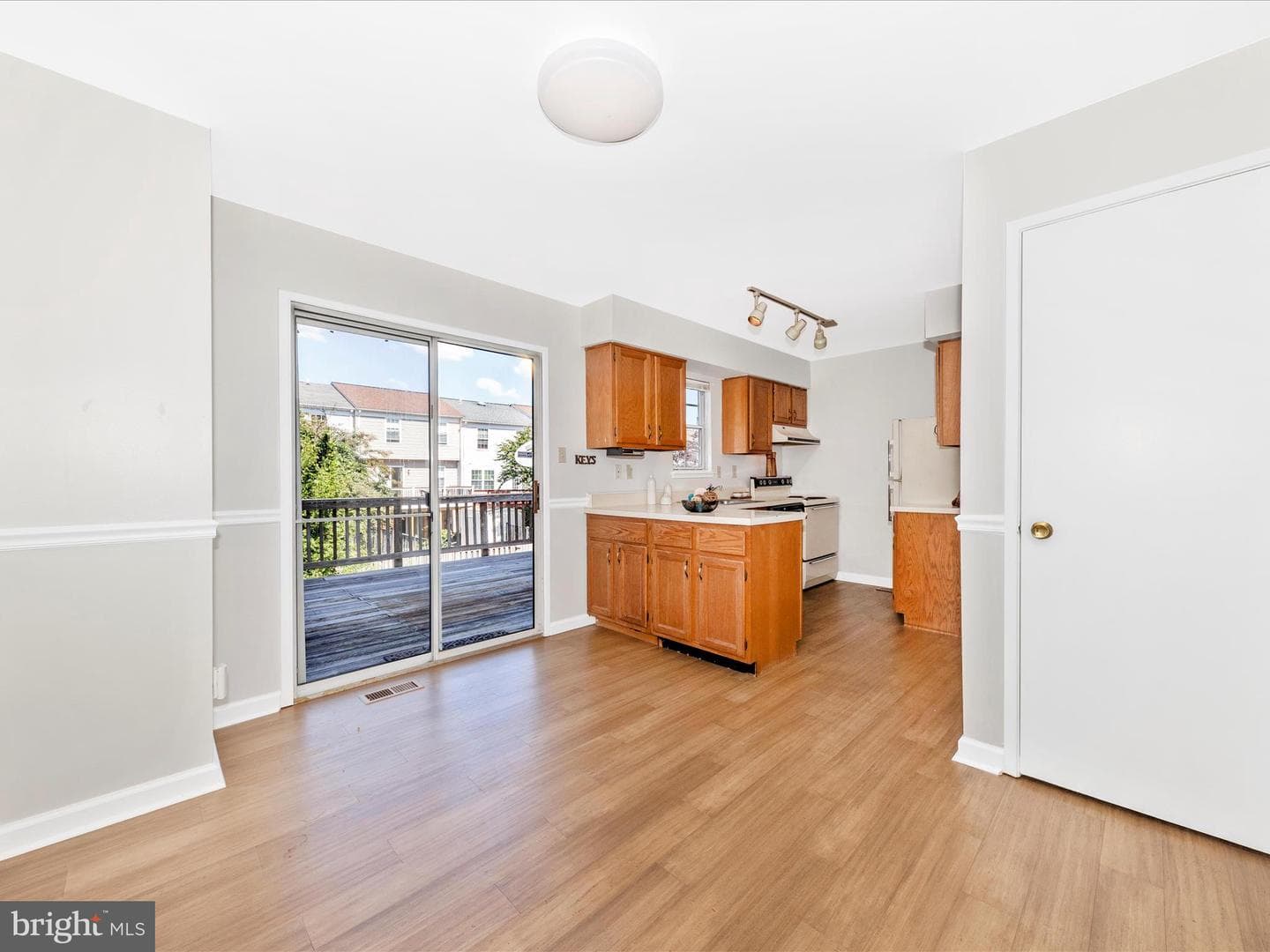 108 Bowsprit Court photo 11