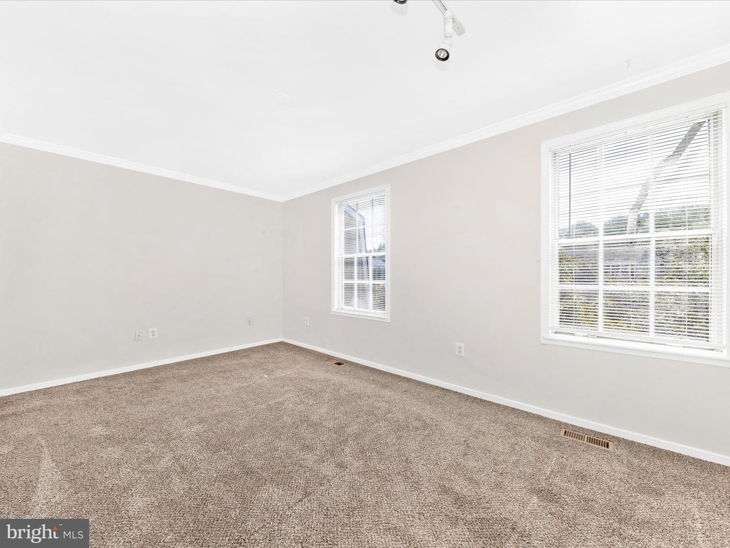 108 Bowsprit Court photo 21