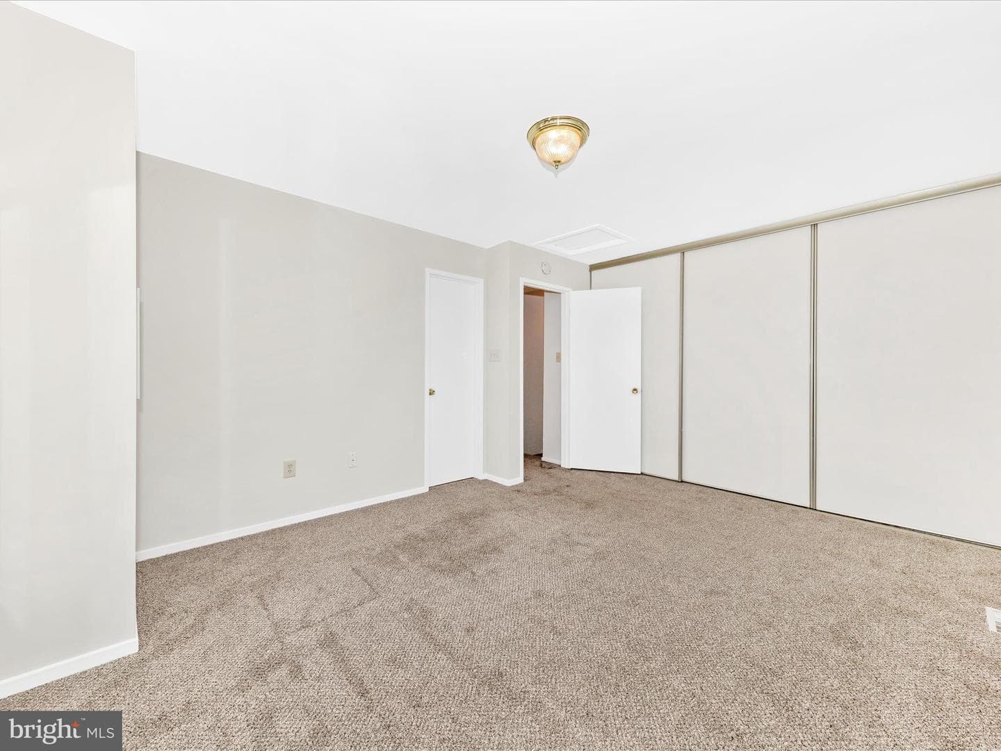 108 Bowsprit Court photo 29