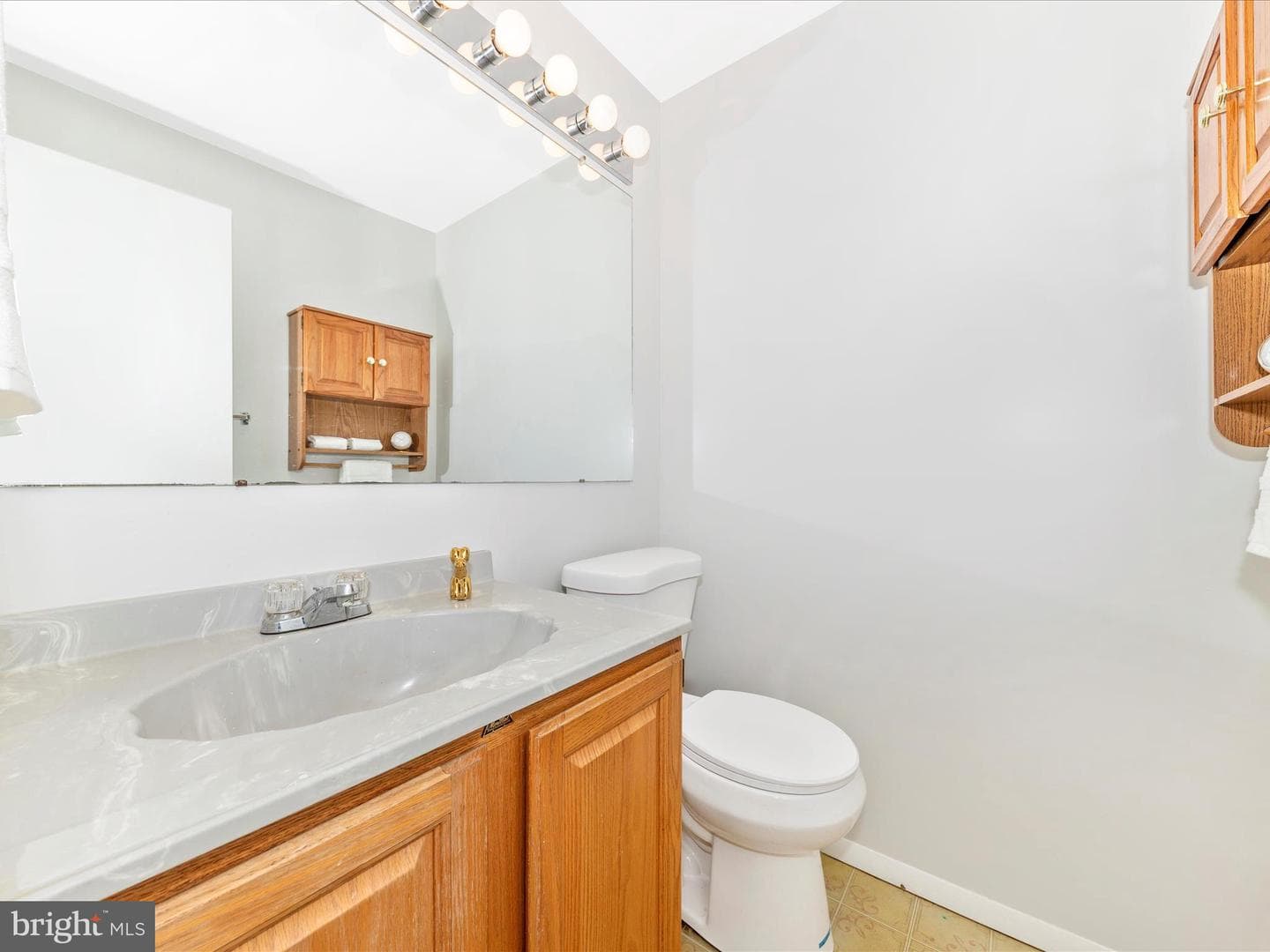 108 Bowsprit Court photo 39