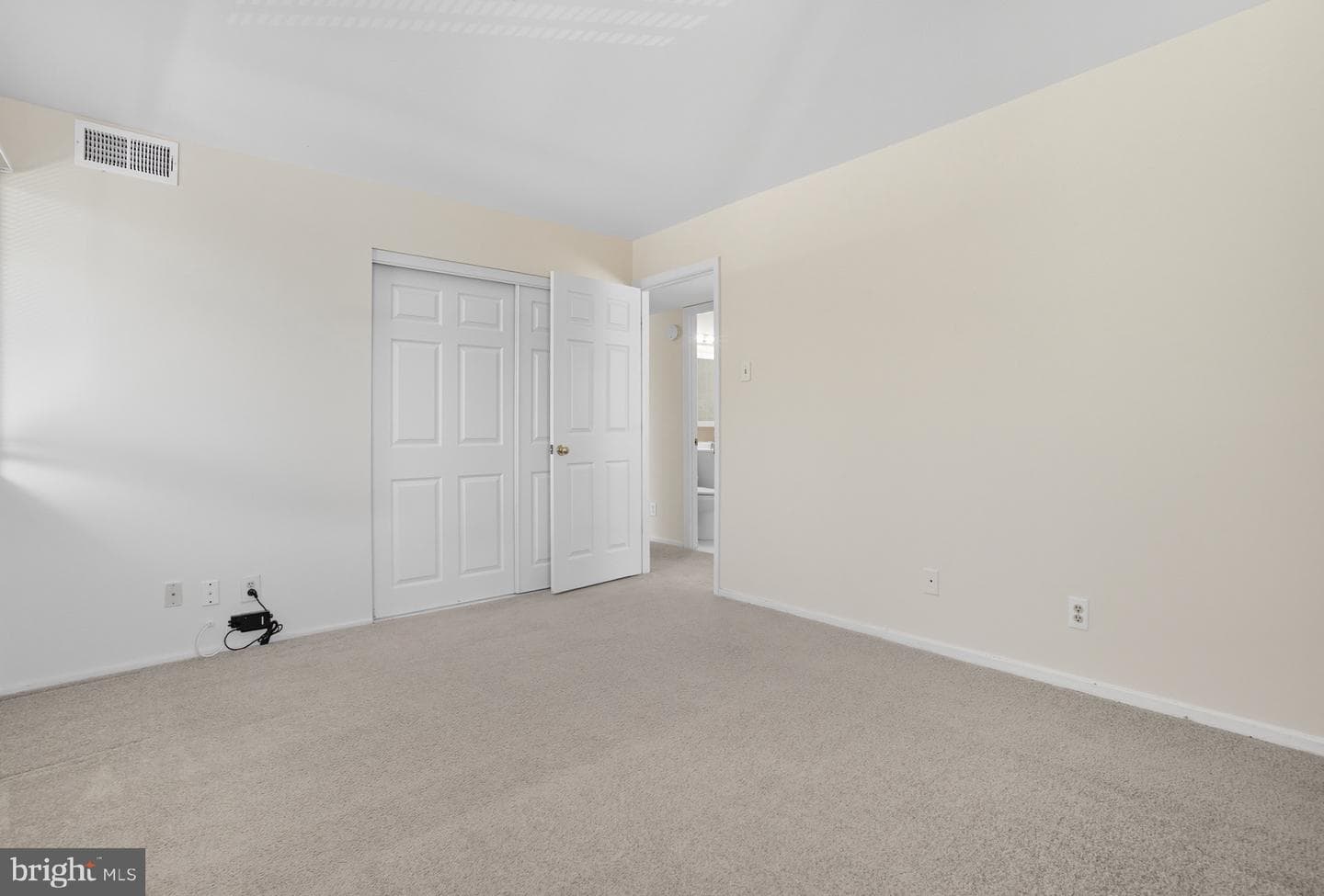 170 Talbott Street #205 photo 24