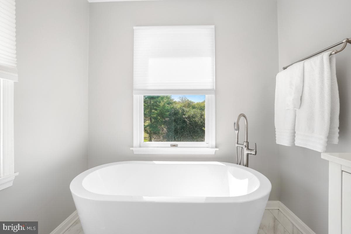 9 Fairdale Court photo 19
