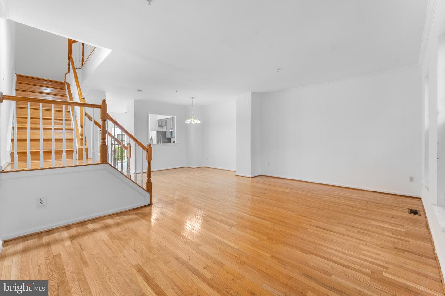 9443 Fields Road photo 12