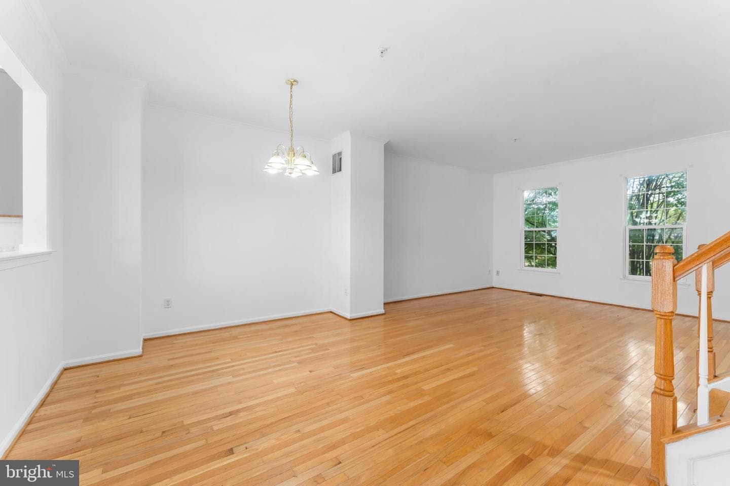 9443 Fields Road photo 13