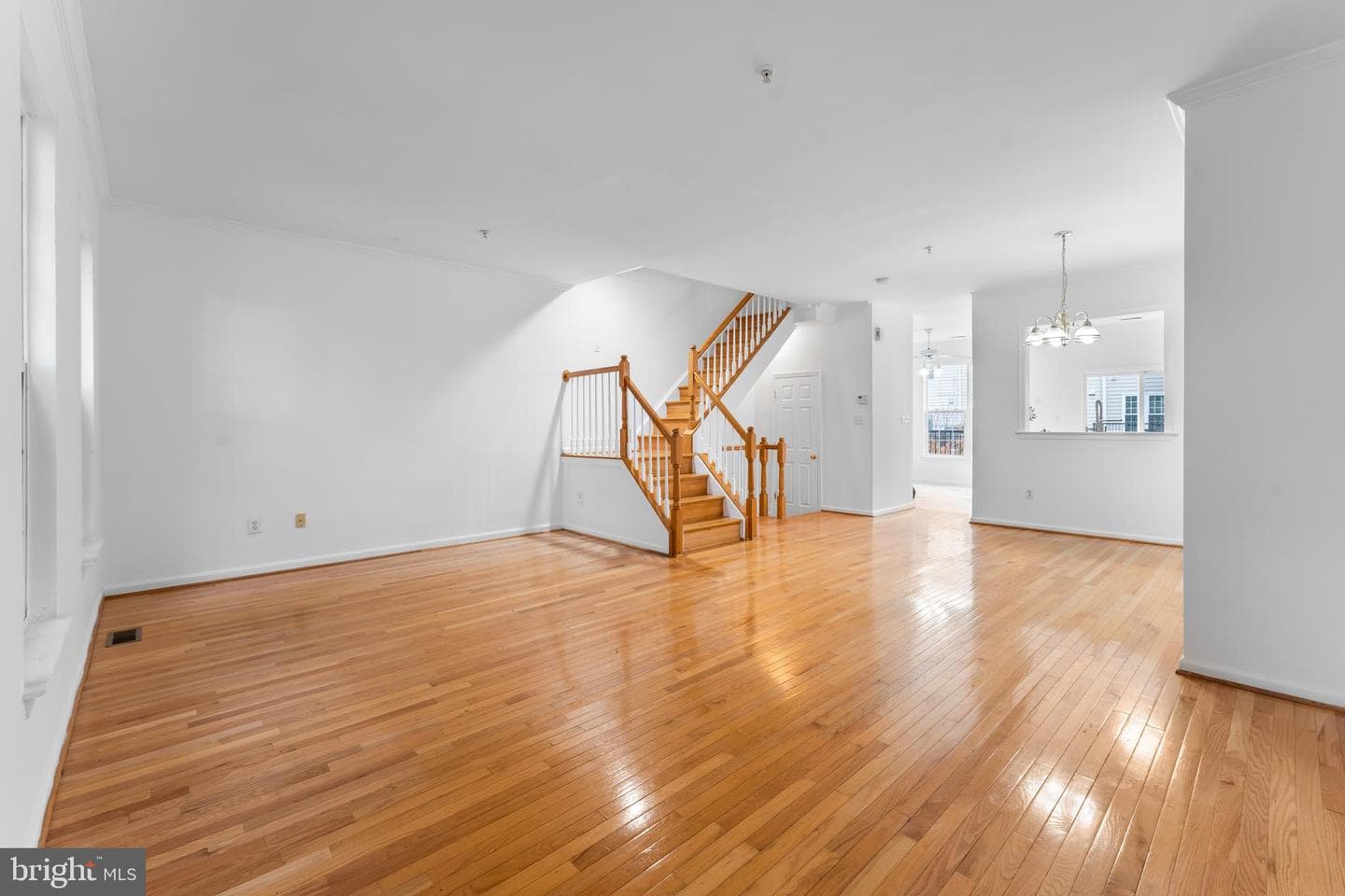 9443 Fields Road photo 14