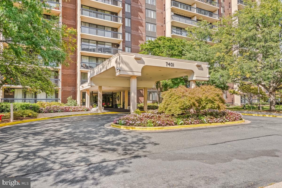 7401 Westlake Terrace #215, Bethesda