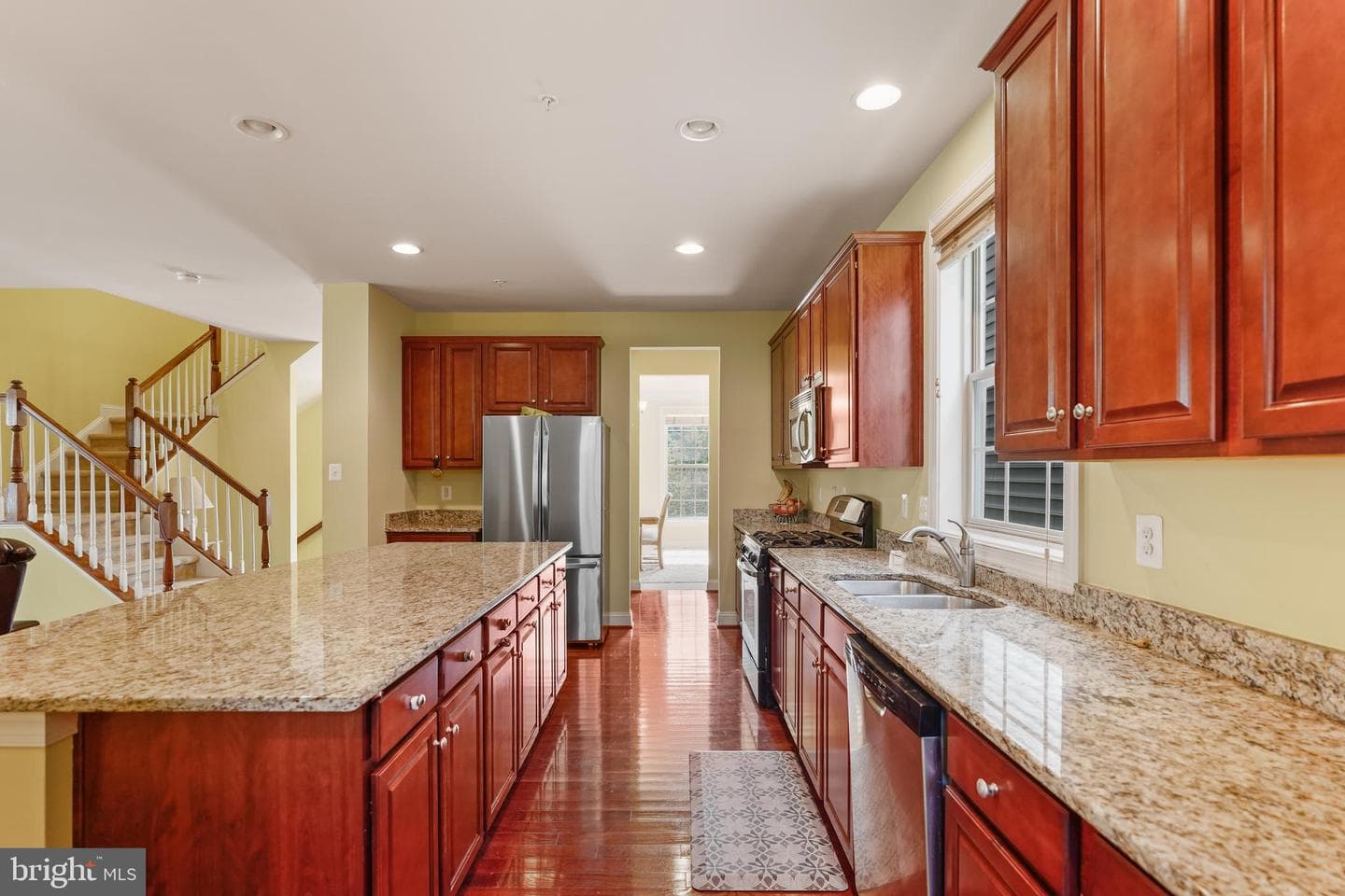 23105 Roberts Tavern Drive photo 12