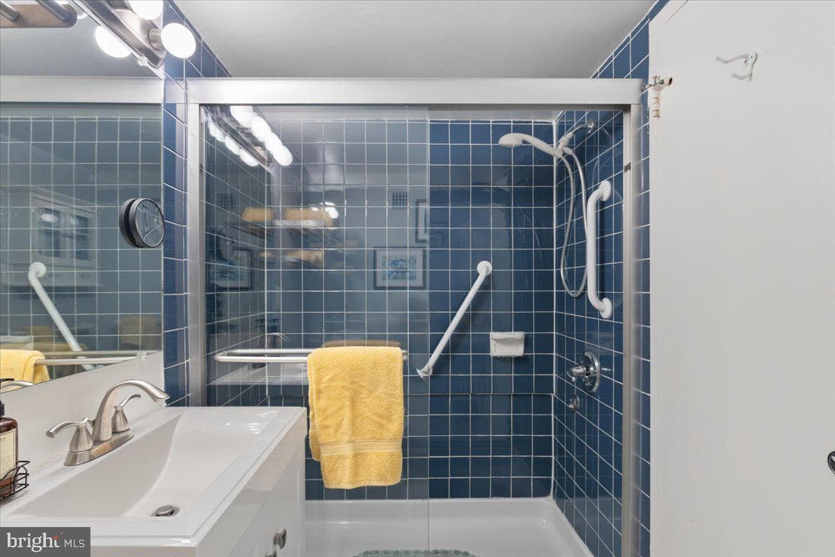 3333 University Boulevard W #1101 photo 22