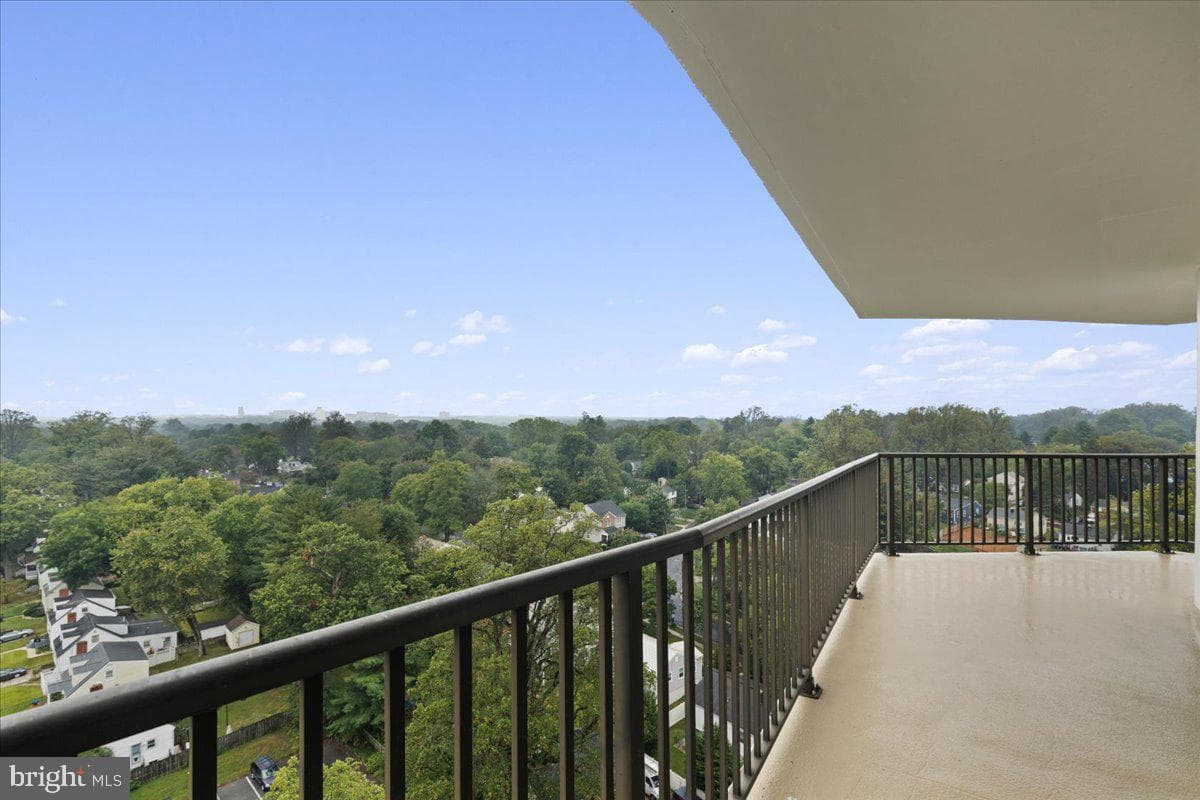 3333 University Boulevard W #1101 photo 29
